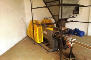 Briquetadoras mecánicas de pistón para residuos de madera Polonia